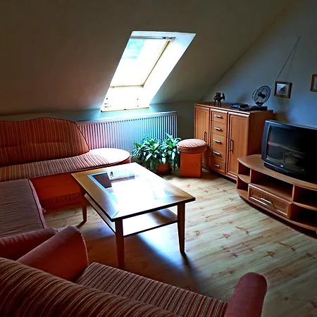 Anna Apartment *